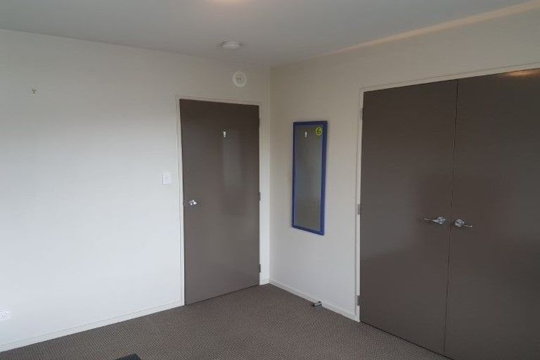 Photo of property in 189u8 Ohiro Road, Brooklyn, Wellington, 6021