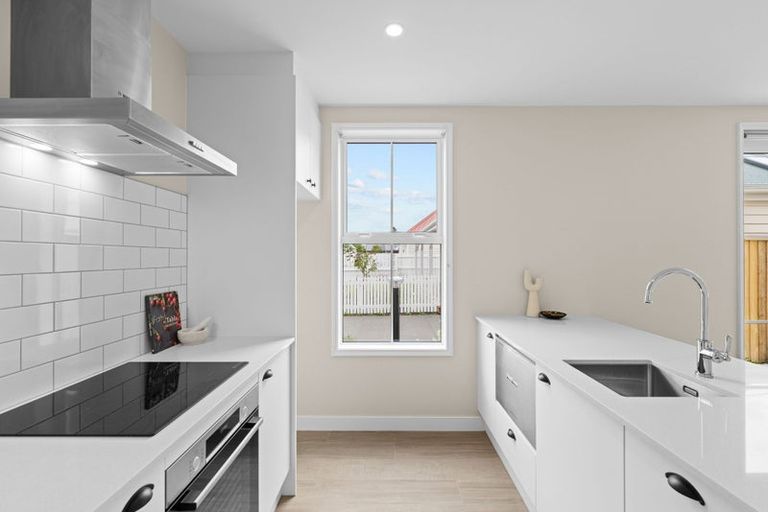 Photo of property in 1 Waitikiri Drive, Parklands, Christchurch, 8083