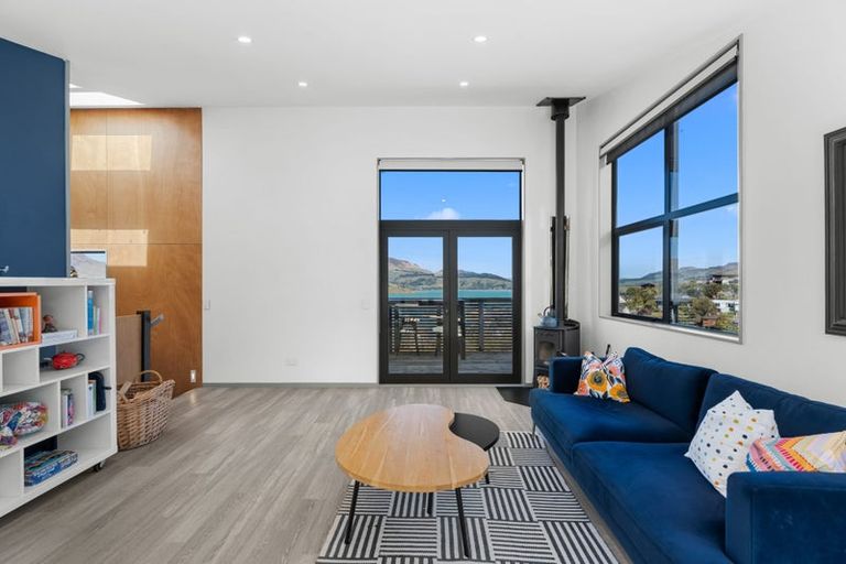 Photo of property in 6 Selwyn Road, Lyttelton, 8082