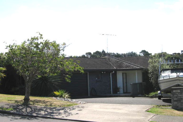 Photo of property in 34 Fitzwilliam Drive, Torbay, Auckland, 0630