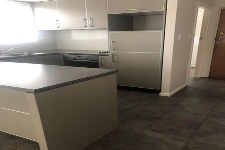 Photo of property in 36f1 Roxburgh Street, Mount Victoria, Wellington, 6011