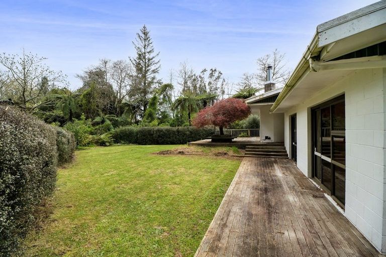 Photo of property in 24 Tainui Terrace, Inglewood, 4330