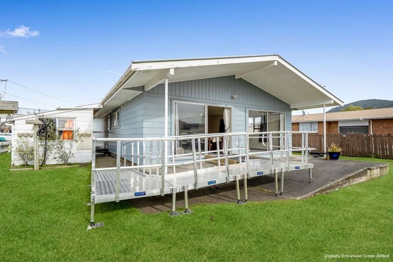 Photo of property in 18a Monokia Street, Fairy Springs, Rotorua, 3015