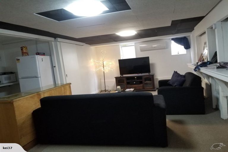 Photo of property in 151 Don Buck Road, Massey, Auckland, 0614