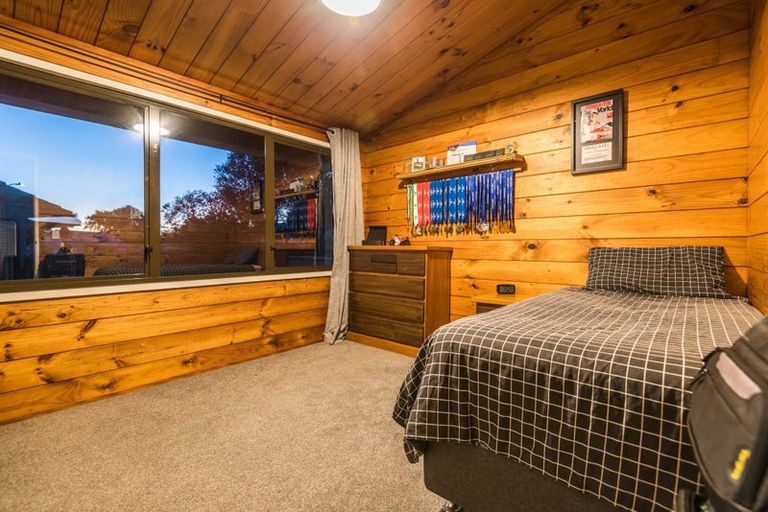 Photo of property in 6 Bluewater Place, Wattle Downs, Auckland, 2103
