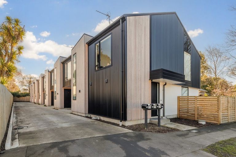 Photo of property in 5/55 Mathesons Road, Phillipstown, Christchurch, 8011
