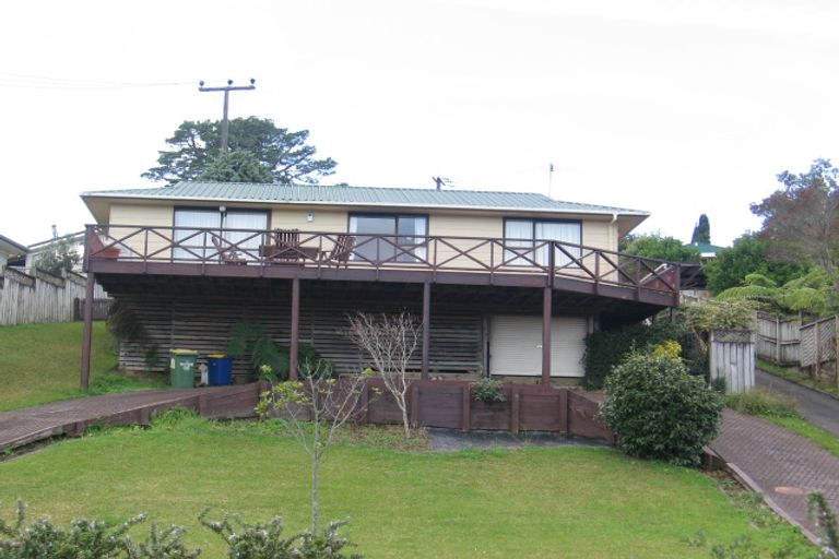 Photo of property in 1/80a Captain Scott Road, Glen Eden, Auckland, 0602