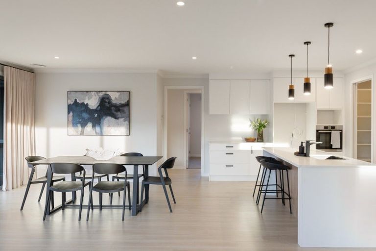 Photo of property in 39 Mike Smith Drive, Cambridge, 3434