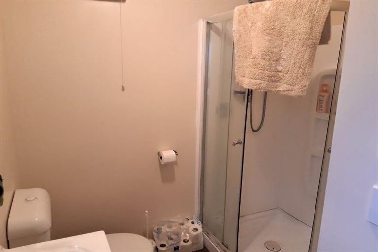 Photo of property in 69 Peverel Street, Riccarton, Christchurch, 8041