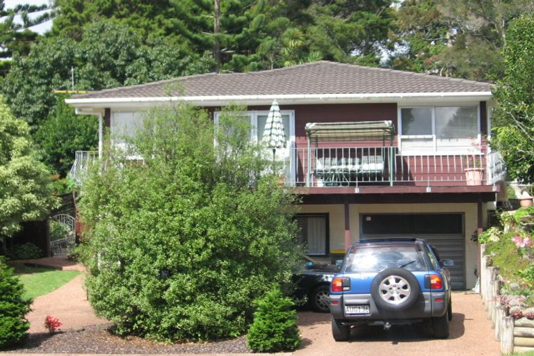 Photo of property in 14 Lemnos Place, Titirangi, Auckland, 0604