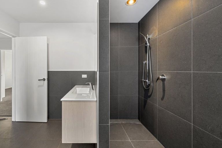Photo of property in 45 Karioitahi Road, Waiuku, 2683