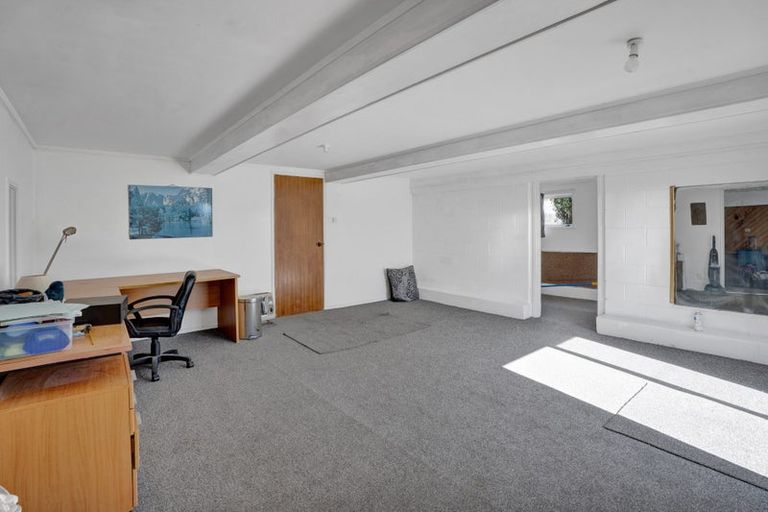 Photo of property in 6 Norwich Avenue, Spotswood, New Plymouth, 4310