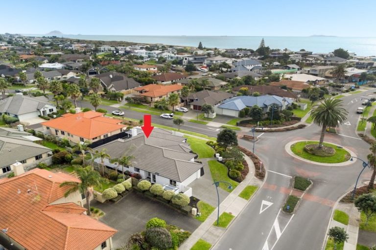 Photo of property in 1 Santa Cruz Drive, Papamoa Beach, Papamoa, 3118