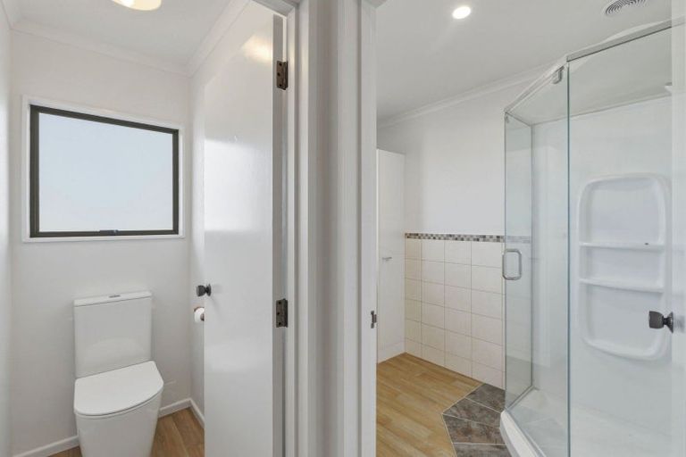 Photo of property in 33 Kent Road, Saint Johns Hill, Whanganui, 4501