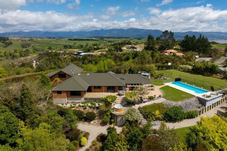 Photo of property in 82 Brooks View Heights, Tasman, Upper Moutere, 7173