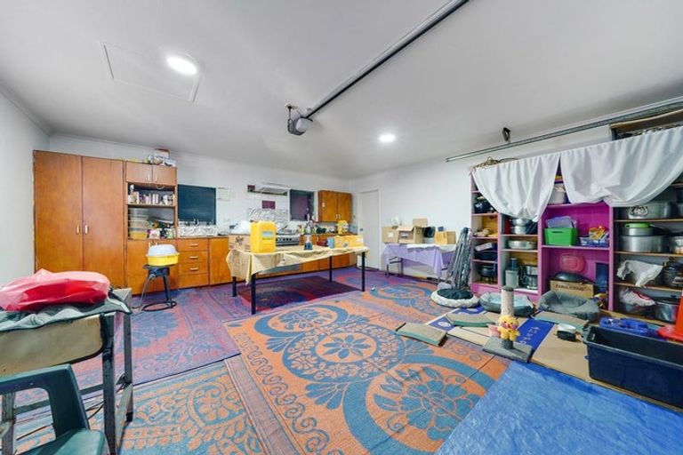 Photo of property in 46 Enuamanu Road, Favona, Auckland, 2024