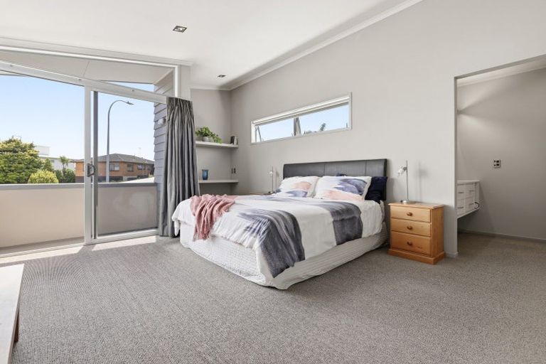 Photo of property in 23 Tay Street, Mount Maunganui, 3116