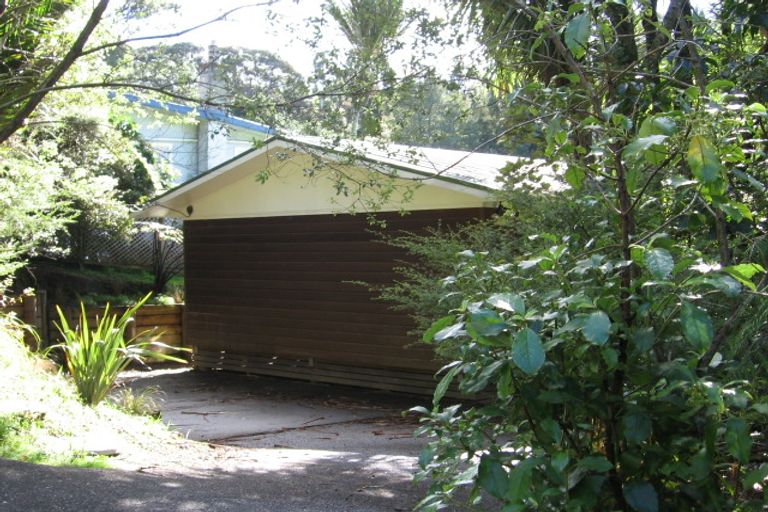 Photo of property in 273 Huia Road, Titirangi, Auckland, 0604