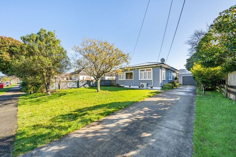 Photo of property in 22 Miro Street, Trentham, Upper Hutt, 5018