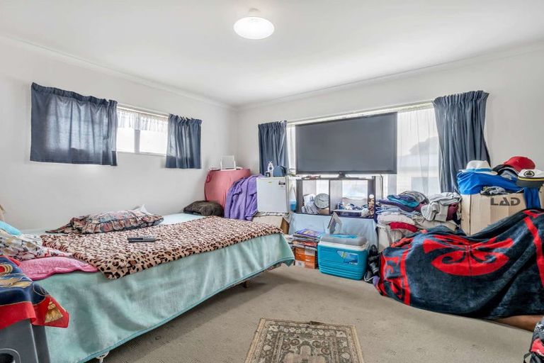 Photo of property in 49a Thatcher Street, Castlecliff, Whanganui, 4501