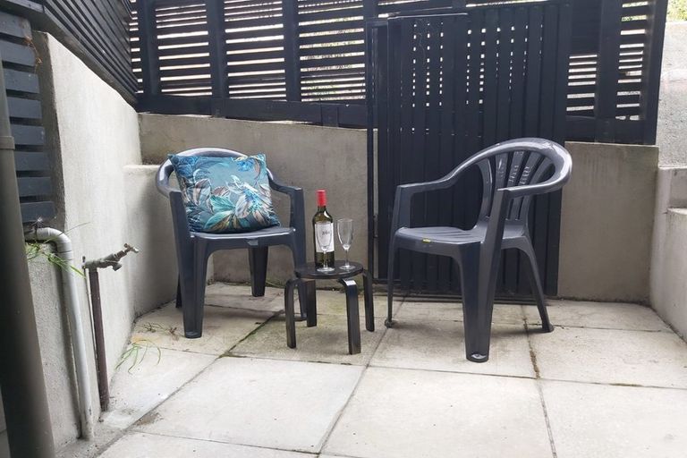 Photo of property in 11a Hanson Street, Mount Cook, Wellington, 6021