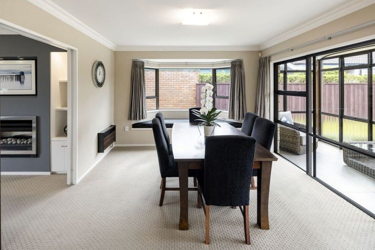 Photo of property in 68 Delamare Road, St Andrews, Hamilton, 3200
