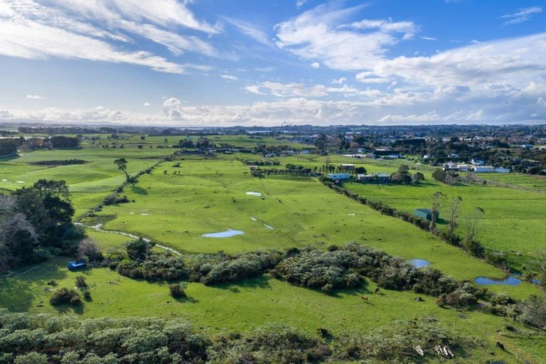 Photo of property in 45 Karioitahi Road, Waiuku, 2683