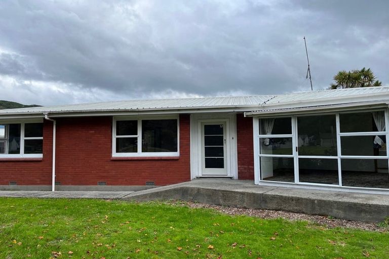 Photo of property in 6 Kelly Street, Reefton, 7830