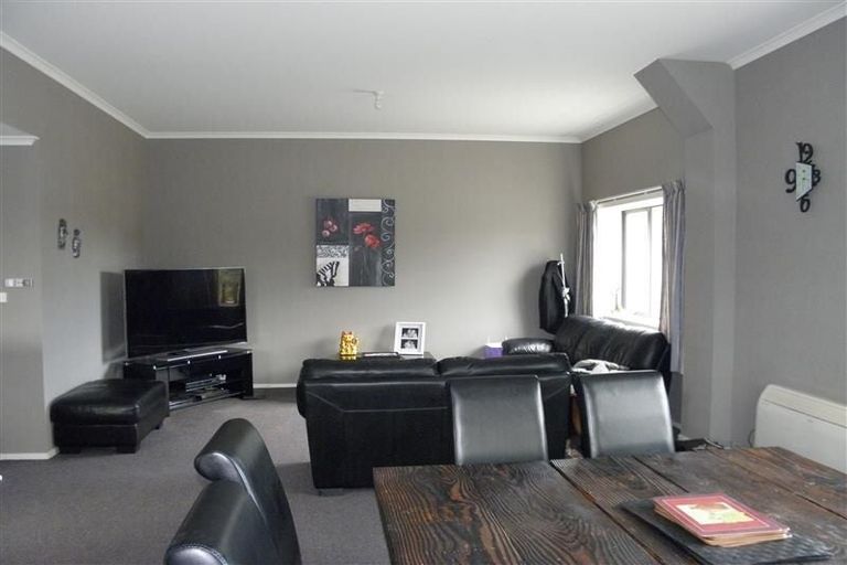 Photo of property in 12 Douglas Street, Grasmere, Invercargill, 9810