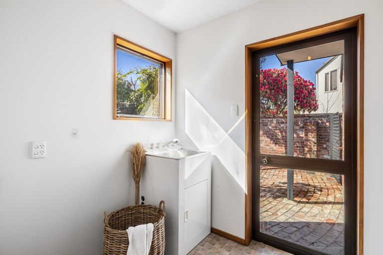 Photo of property in 1/28 Thornycroft Street, Fendalton, Christchurch, 8052