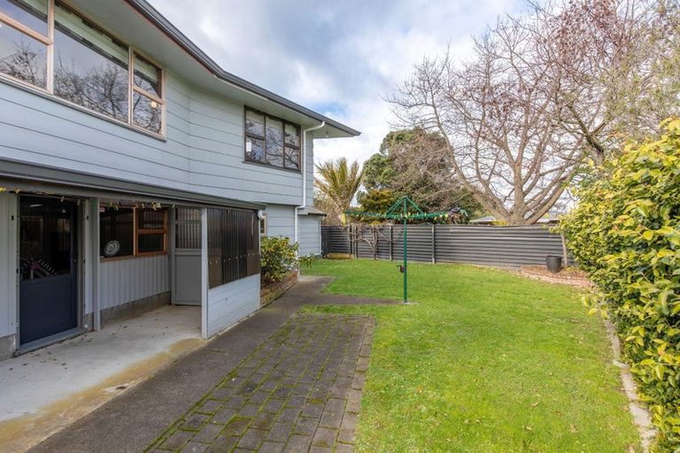 Photo of property in 8 Holdsworth Avenue, Milson, Palmerston North, 4414