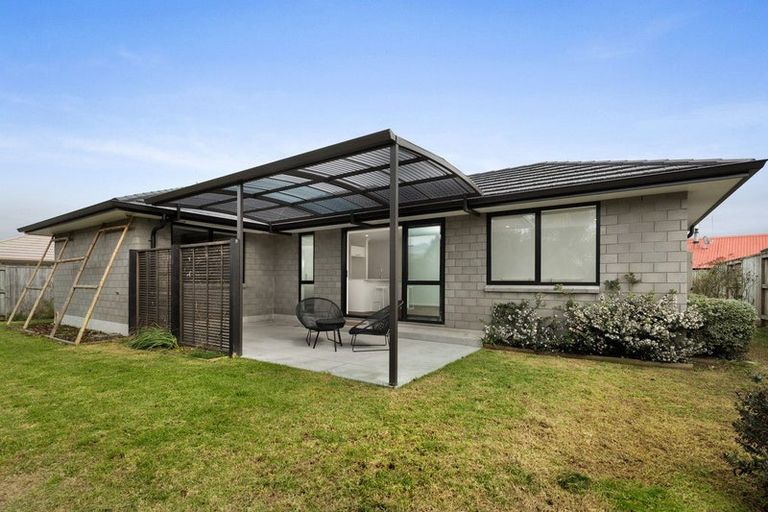 Photo of property in 2/10d Clive Road, Katikati, 3129