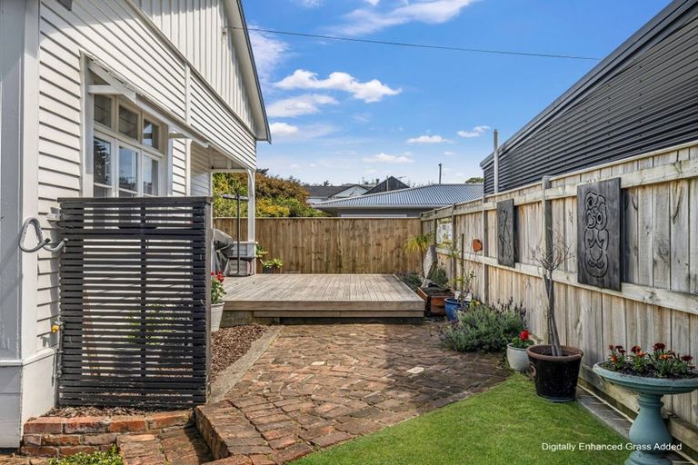 Photo of property in 2c Saint Leonard Street, Saint Johns Hill, Whanganui, 4501