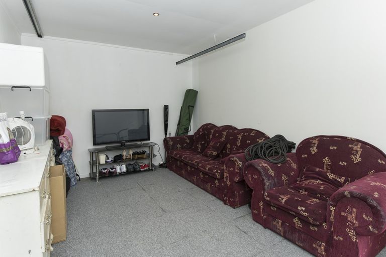Photo of property in 25 Tilberg Street, Favona, Auckland, 2024