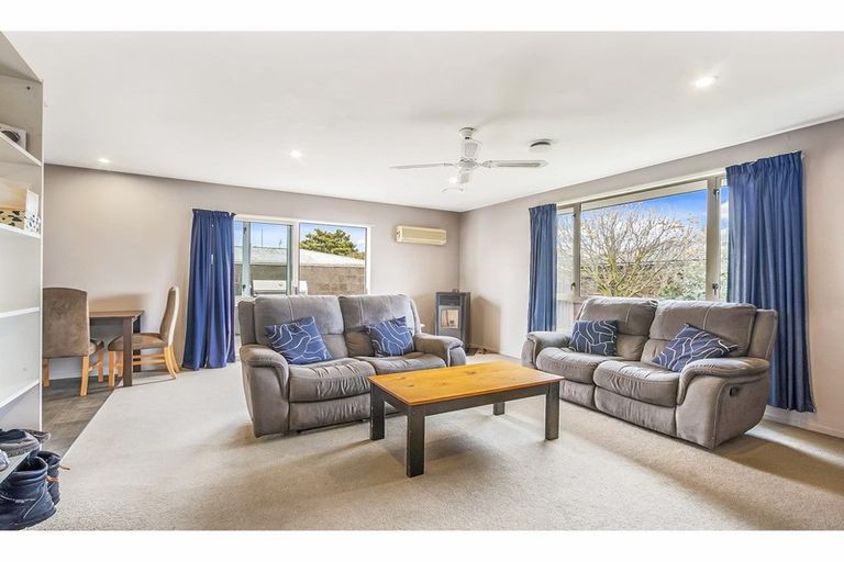 Photo of property in 44 Shands Road, Hornby, Christchurch, 8042