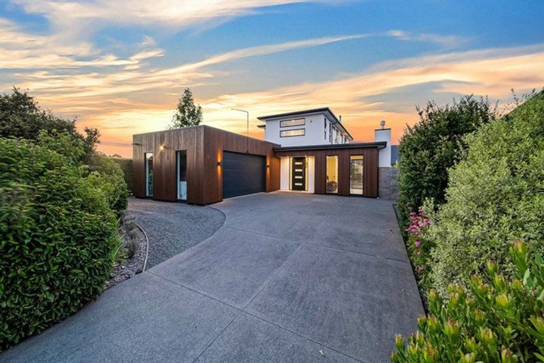 Photo of property in 1 Hinterland Drive, Prebbleton, 7604