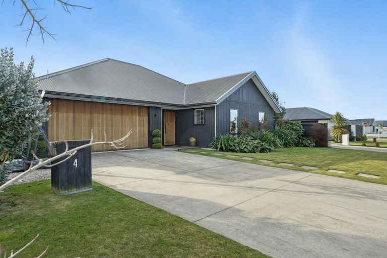 Photo of property in 4 Salisbury Avenue, Rangiora, 7400