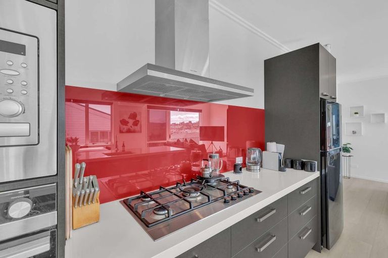 Photo of property in 16 Kiwa Crescent, Gulf Harbour, Whangaparaoa, 0930