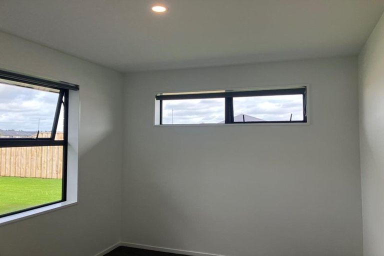 Photo of property in 1 Lovelock Avenue, Rolleston, 7615