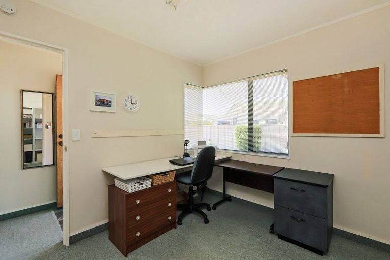 Photo of property in 8 Ebury Mews, Taradale, Napier, 4112
