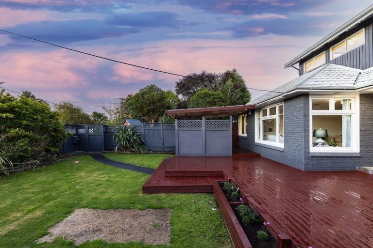 Photo of property in 240 Westminster Street, Mairehau, Christchurch, 8013