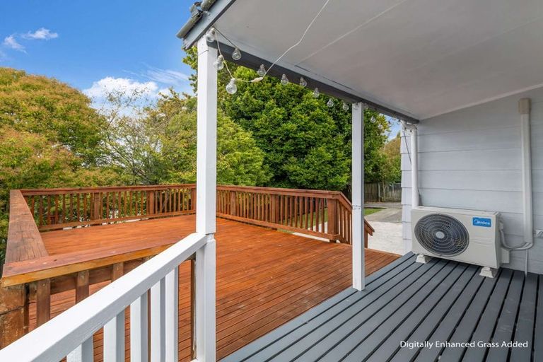 Photo of property in 65 Reynella Drive, Massey, Auckland, 0614