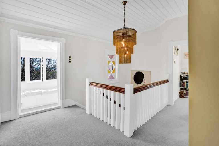 Photo of property in 5 Rogan Street, New Plymouth, 4310