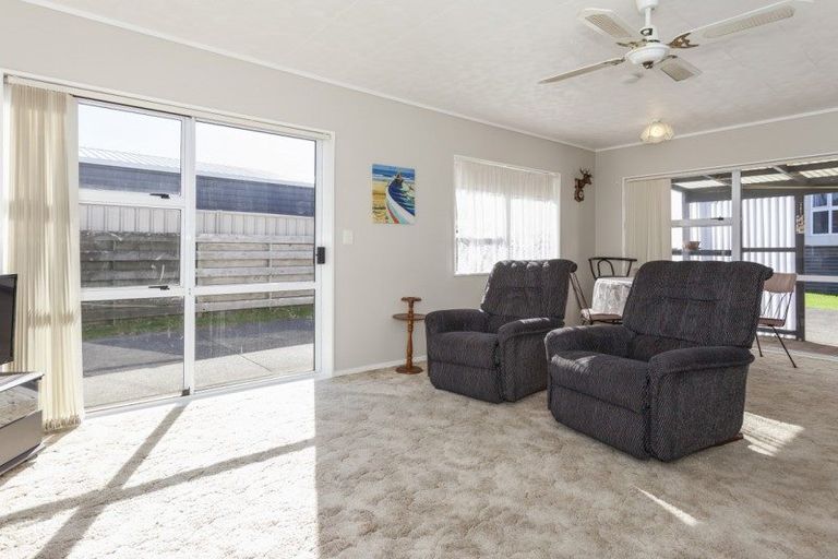 Photo of property in 102a Otahu Road, Whangamata, 3620