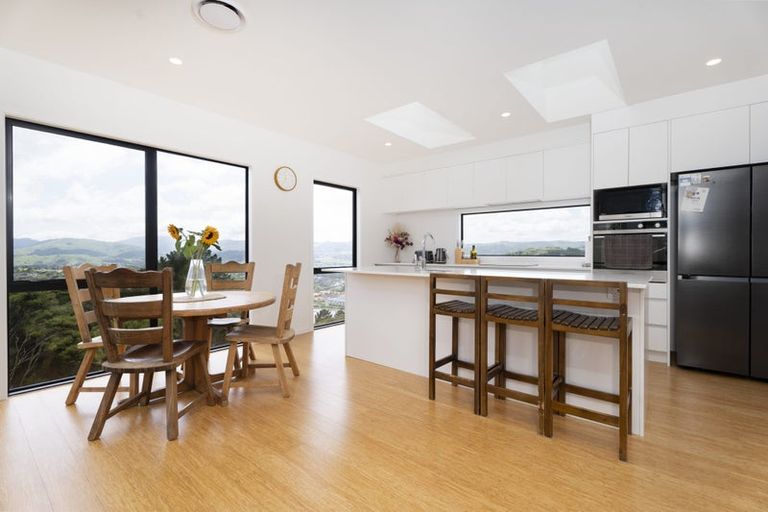 Photo of property in 9 Topsail Way, Whitby, Porirua, 5024