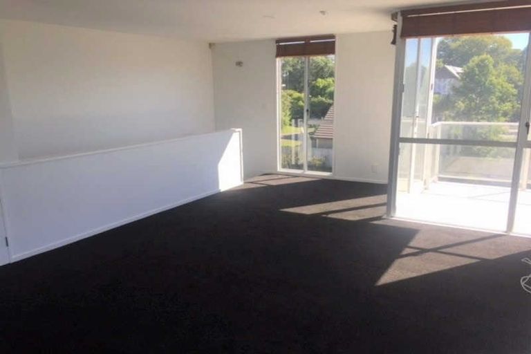 Photo of property in 25/15 Peterborough Street, Christchurch Central, Christchurch, 8013