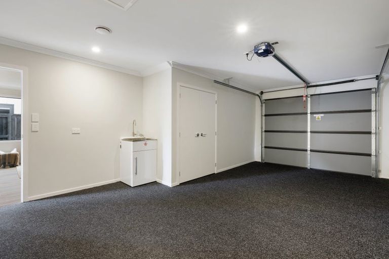 Photo of property in 15 Guillaume Street, Chartwell, 3210