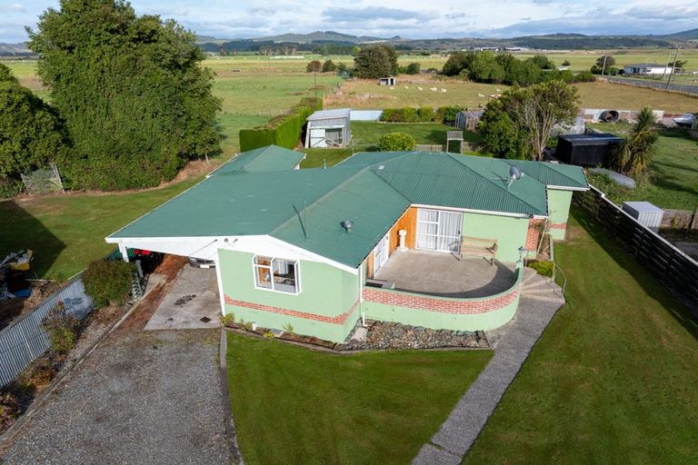 Photo of property in 6 Papatotara Road, Tuatapere, 9620