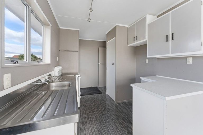 Photo of property in 3 Manuka Place, Hawera, 4610