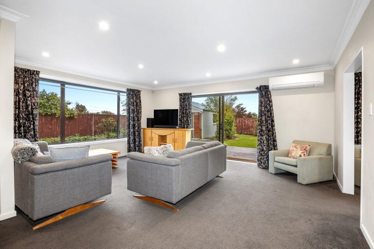 Photo of property in 58 Cowes Street, Avondale, Christchurch, 8061